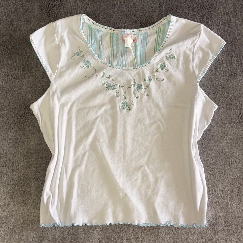 Vintage Y2k Amanda Paige Floral Embroidered Top